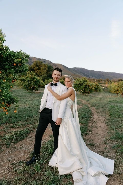 A Timeless Wedding for Leah and Kolton
