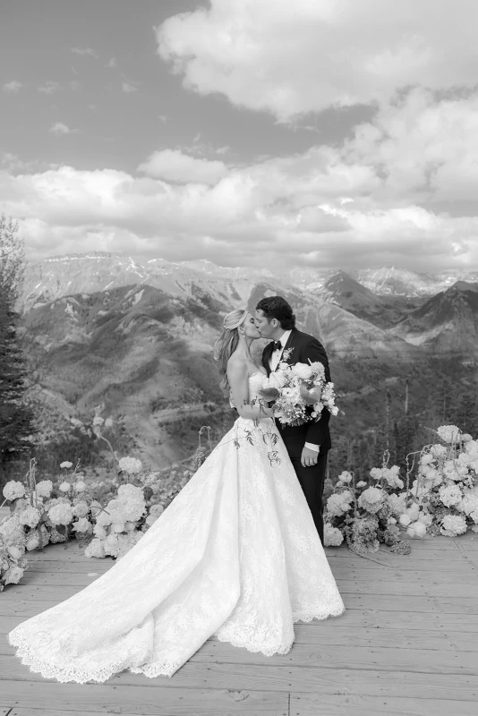 A Green and Pink Mountain Wedding Tied Up in Bows